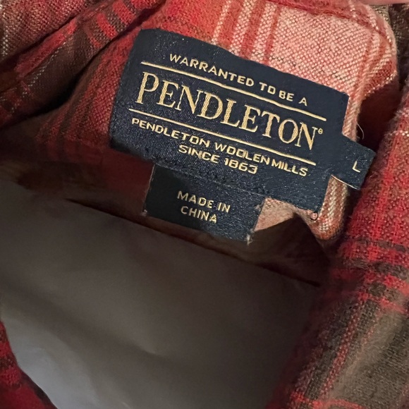 Pendleton Large Red Flannel - Never Worn - Picture 3 of 3